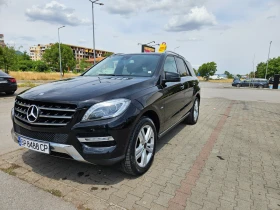 Обява за продажба на Mercedes-Benz ML 350 258кс.* AIRMATIC* Harman/kardan* Подгрев/обдухване ~31 500 лв. - изображение 1