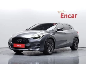 ������ Infiniti Q30
