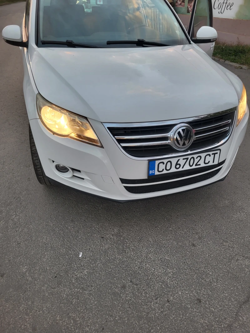 VW Tiguan, снимка 3 - Автомобили и джипове - 47793301