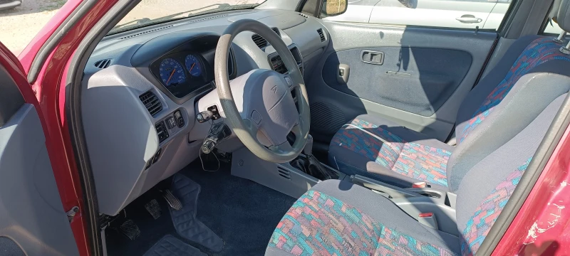 Daihatsu Terios 1.3i Газ, снимка 12 - Автомобили и джипове - 47794453