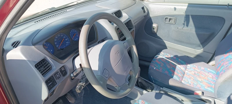 Daihatsu Terios 1.3i Газ, снимка 11 - Автомобили и джипове - 47794453