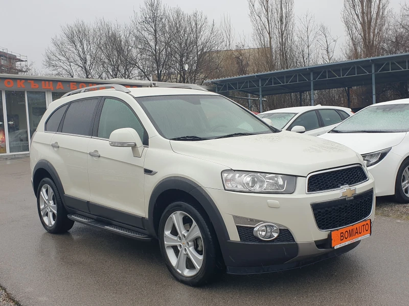 Chevrolet Captiva 2.2VCDi* 4X4* 7 MECTA* КОЖА* , снимка 3 - Автомобили и джипове - 48448712