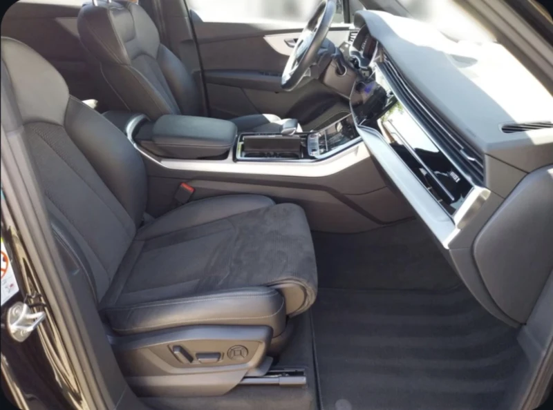 Audi SQ7 4.0TFSI* QUATTRO* BLACK LINE* MATRIX* ЛИЗИНГ, снимка 12 - Автомобили и джипове - 52632310