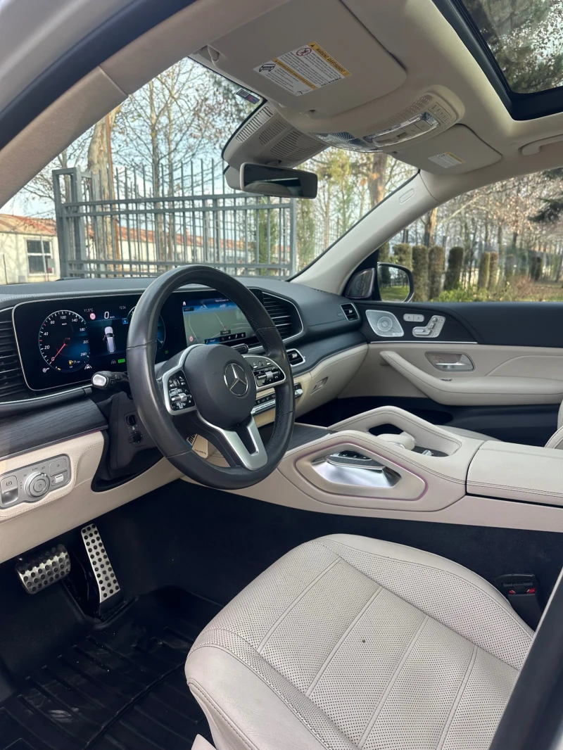 Mercedes-Benz GLS580 AMG Line , снимка 10 - Автомобили и джипове - 52688500