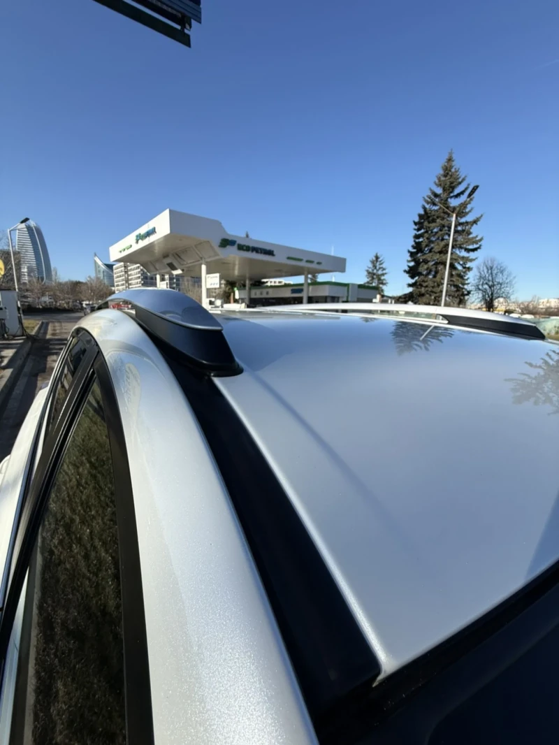 Toyota Rav4 HYBRID BLACK EDITION, снимка 15 - Автомобили и джипове - 53167102