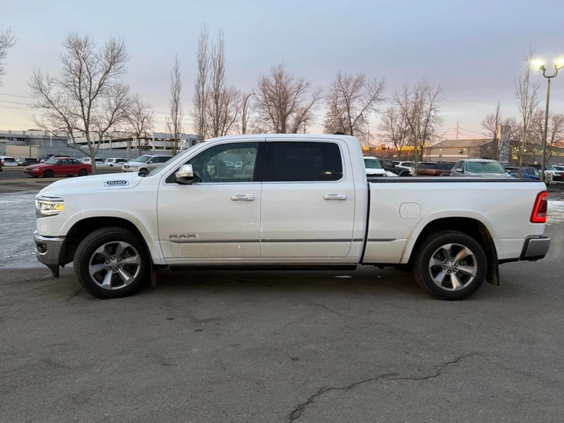 Dodge RAM 1500  Limited /360/ПОДГРЕВ/ОБДУХВАНЕ/ВЪЗДУХ/DIS/PANO, снимка 2 - Автомобили и джипове - 53455680