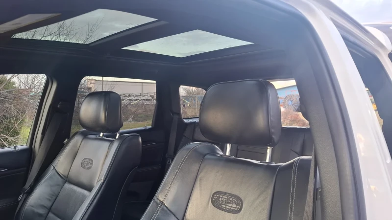 Jeep Grand cherokee 3.6 overland, снимка 15 - Автомобили и джипове - 53506918