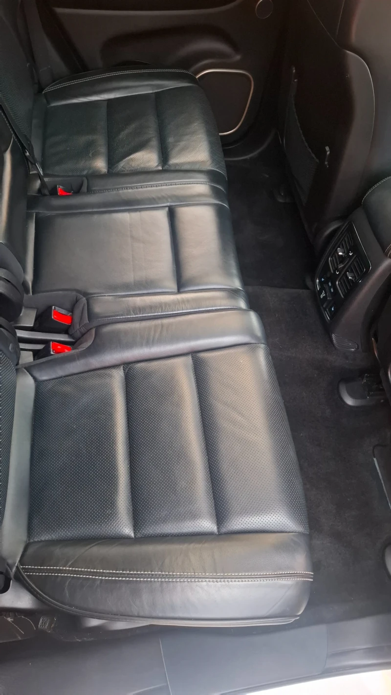 Jeep Grand cherokee 3.6 overland, снимка 10 - Автомобили и джипове - 53506918