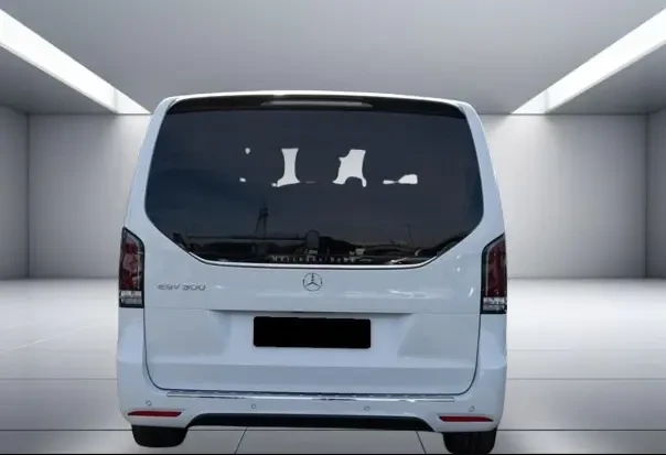 Mercedes-Benz EQV 300 Long = Avantgarde = Гаранция - изображение 2