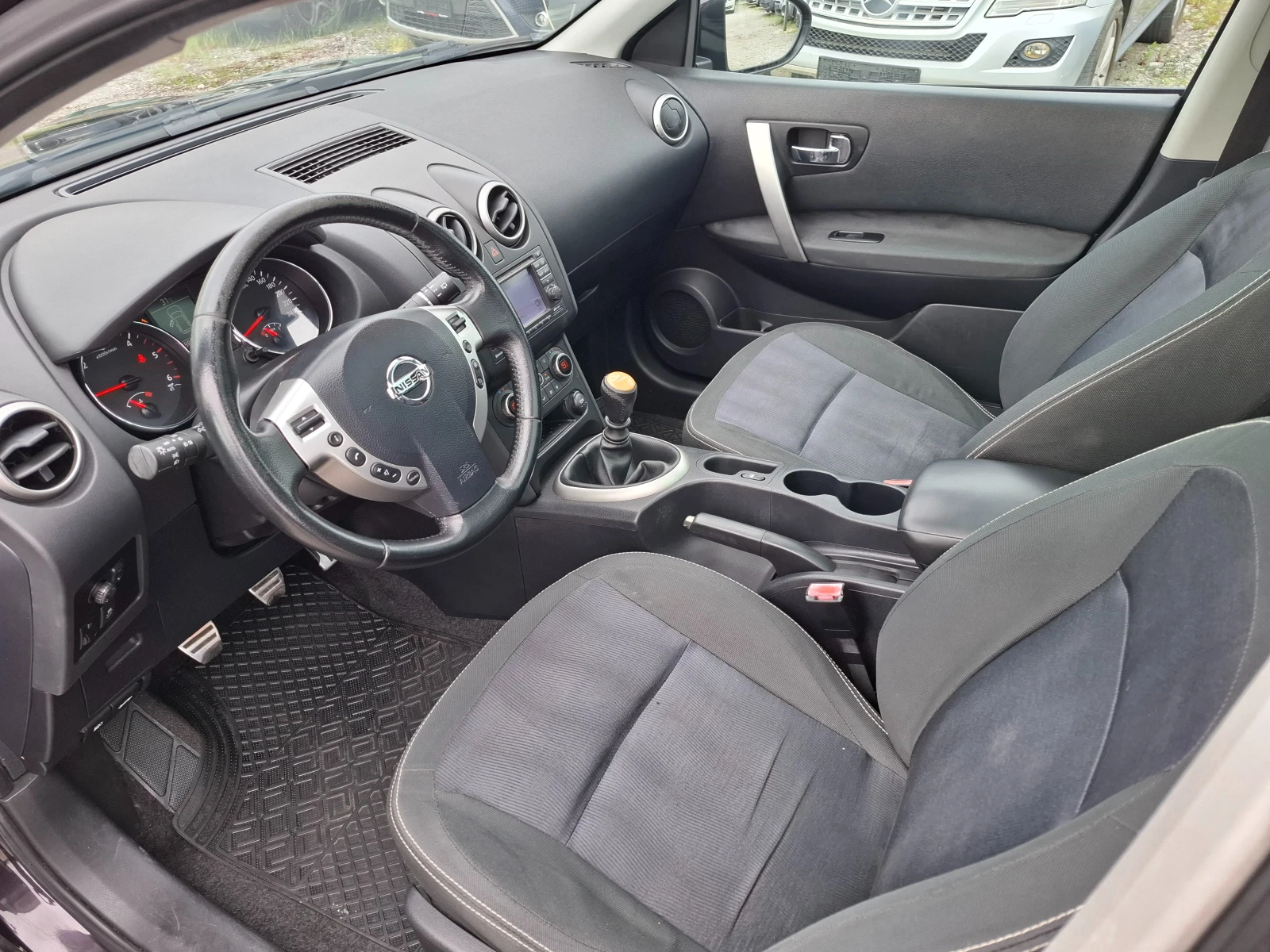 Nissan Qashqai 2.0tdci 150к.с. - изображение 7