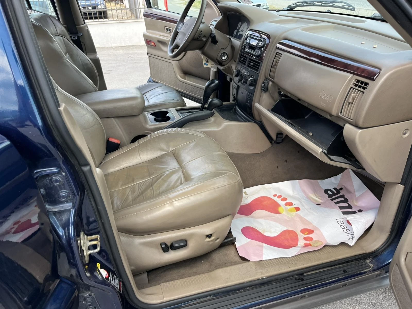 Jeep Grand cherokee 2.7CDI 163кс 4Х4, БЪРЗИ, БАВНИ И БЛОКАЖ КЛИМА ИТАЛ - изображение 10