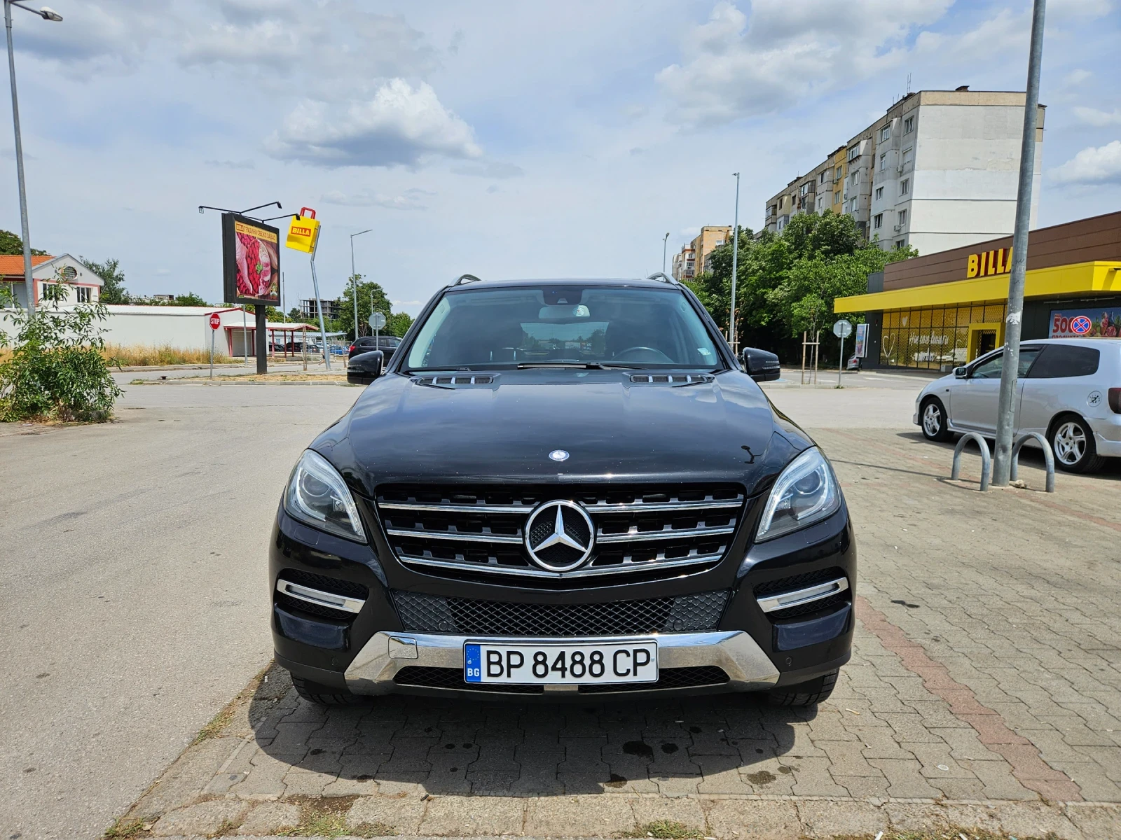 Mercedes-Benz ML 350 258кс.* AIRMATIC* Harman/kardan* Подгрев/обдухване - изображение 3