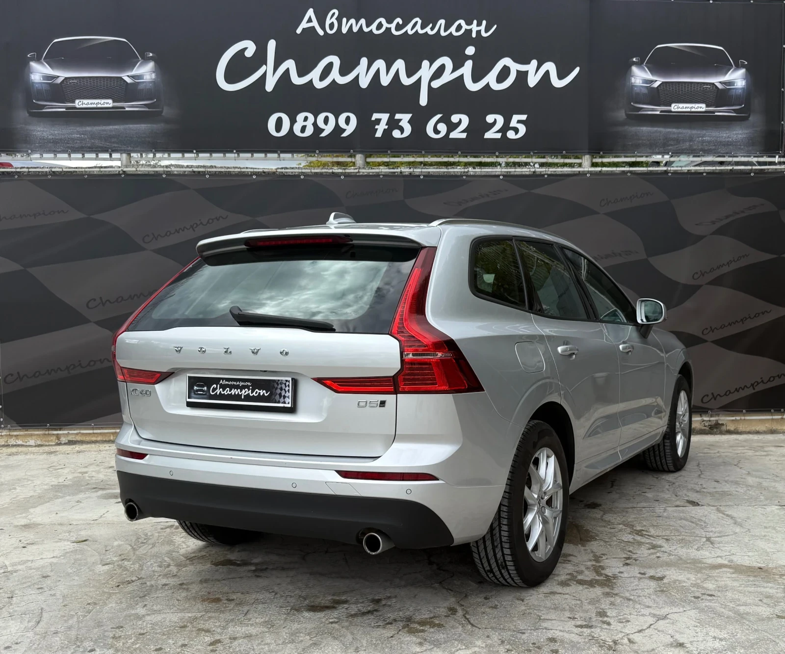 Volvo XC60 2.0 D4 AWD - изображение 5