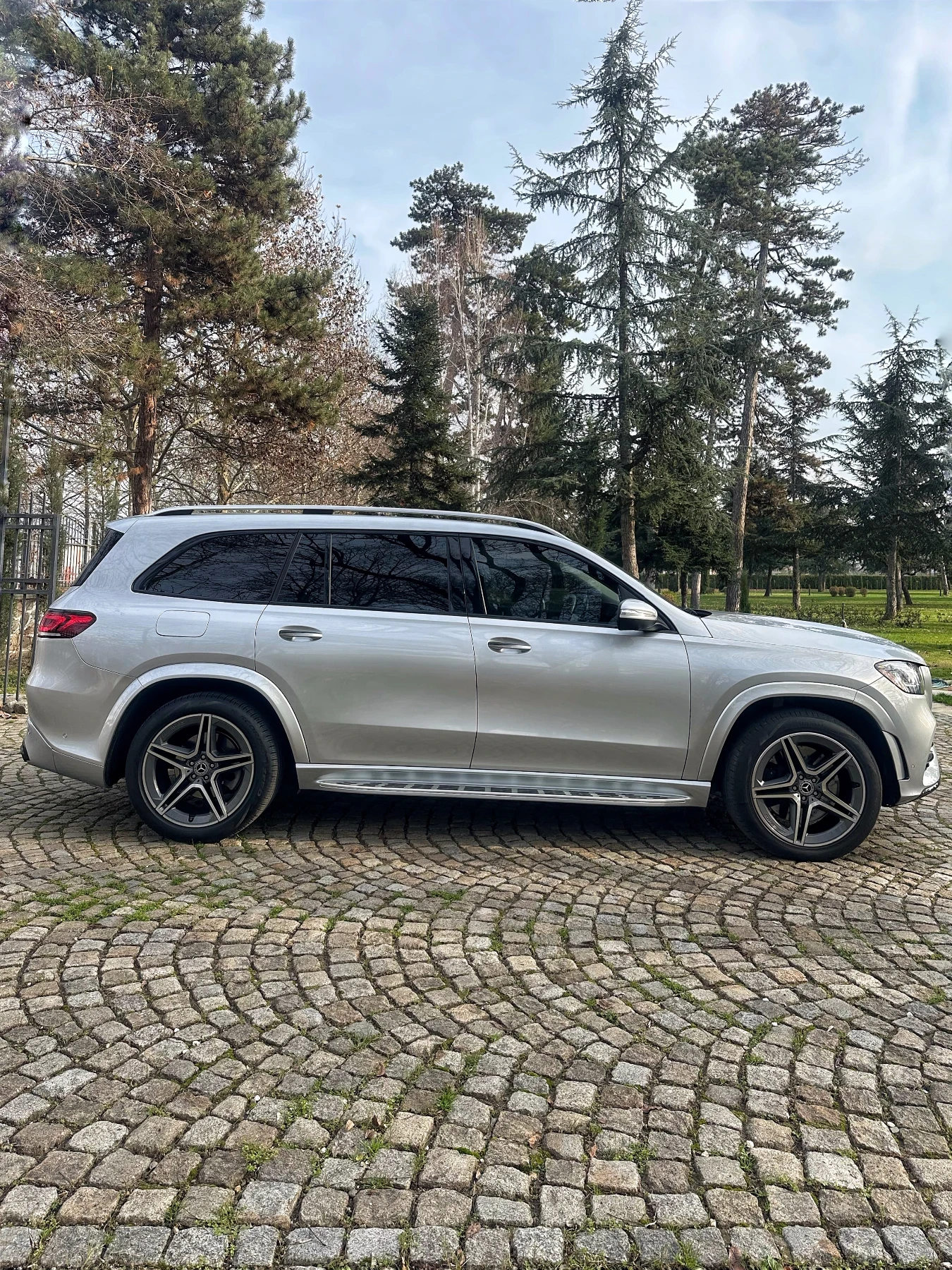 Mercedes-Benz GLS580 AMG Line  | Mobile.bg   8