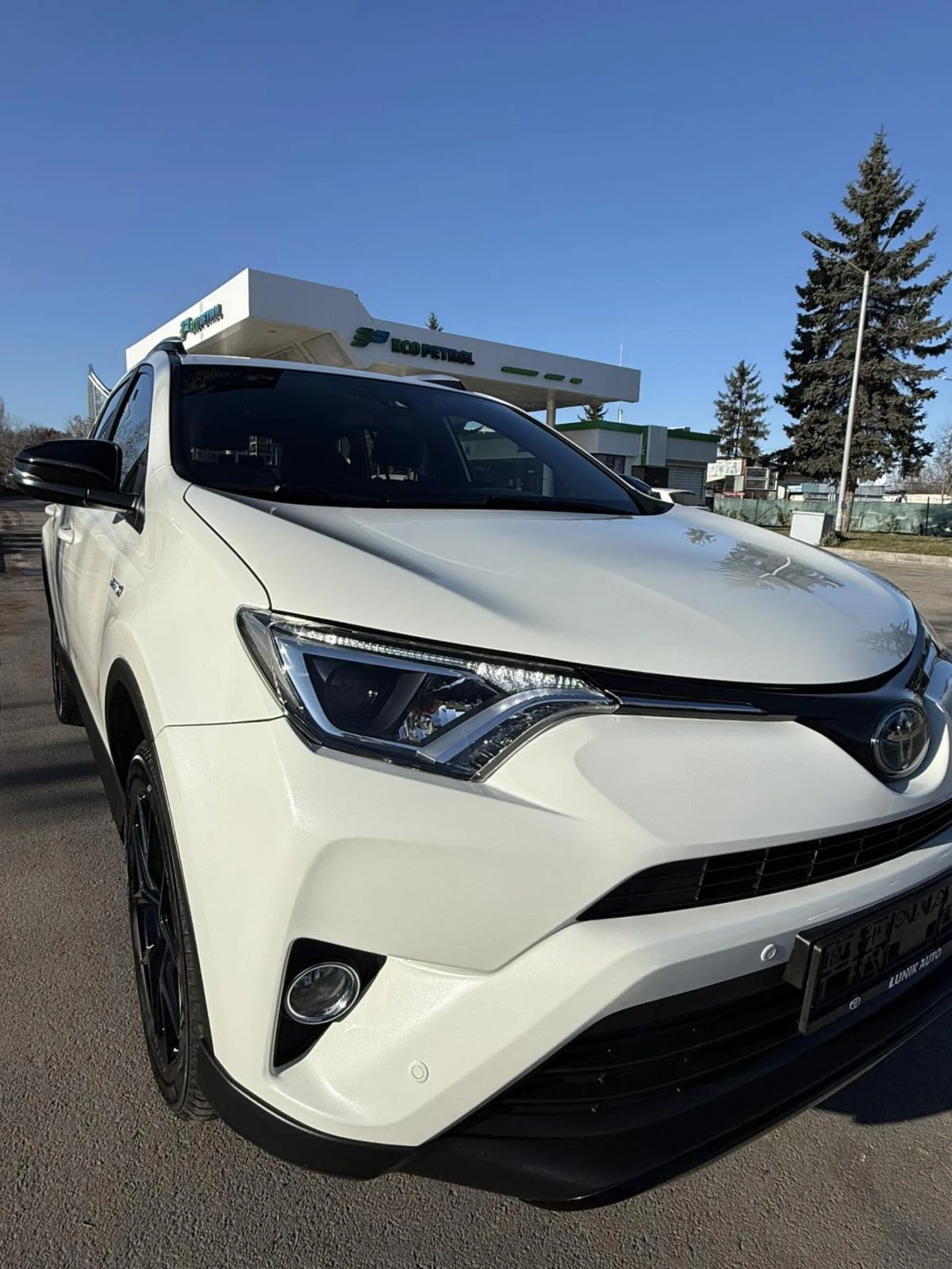 Toyota Rav4 HYBRID BLACK EDITION - изображение 6