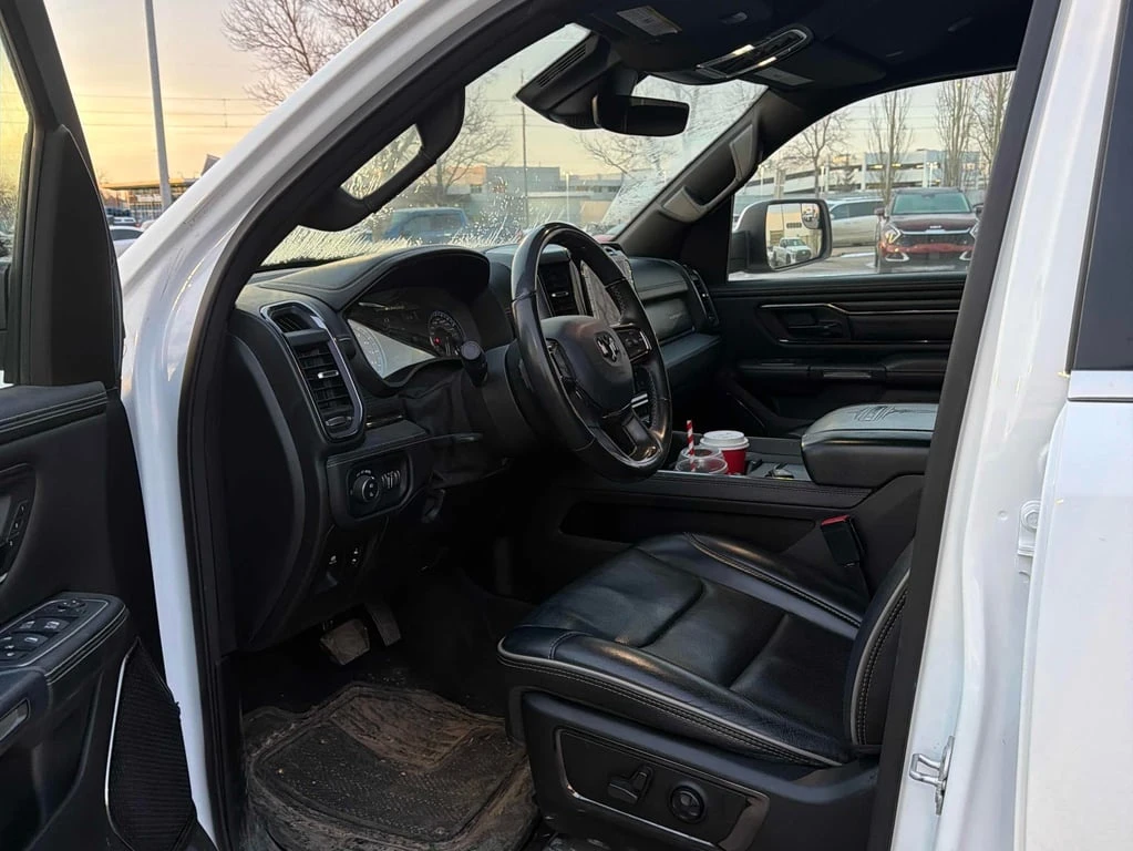 Dodge RAM 1500  Limited /360/ПОДГРЕВ/ОБДУХВАНЕ/ВЪЗДУХ/DIS/PANO - изображение 5