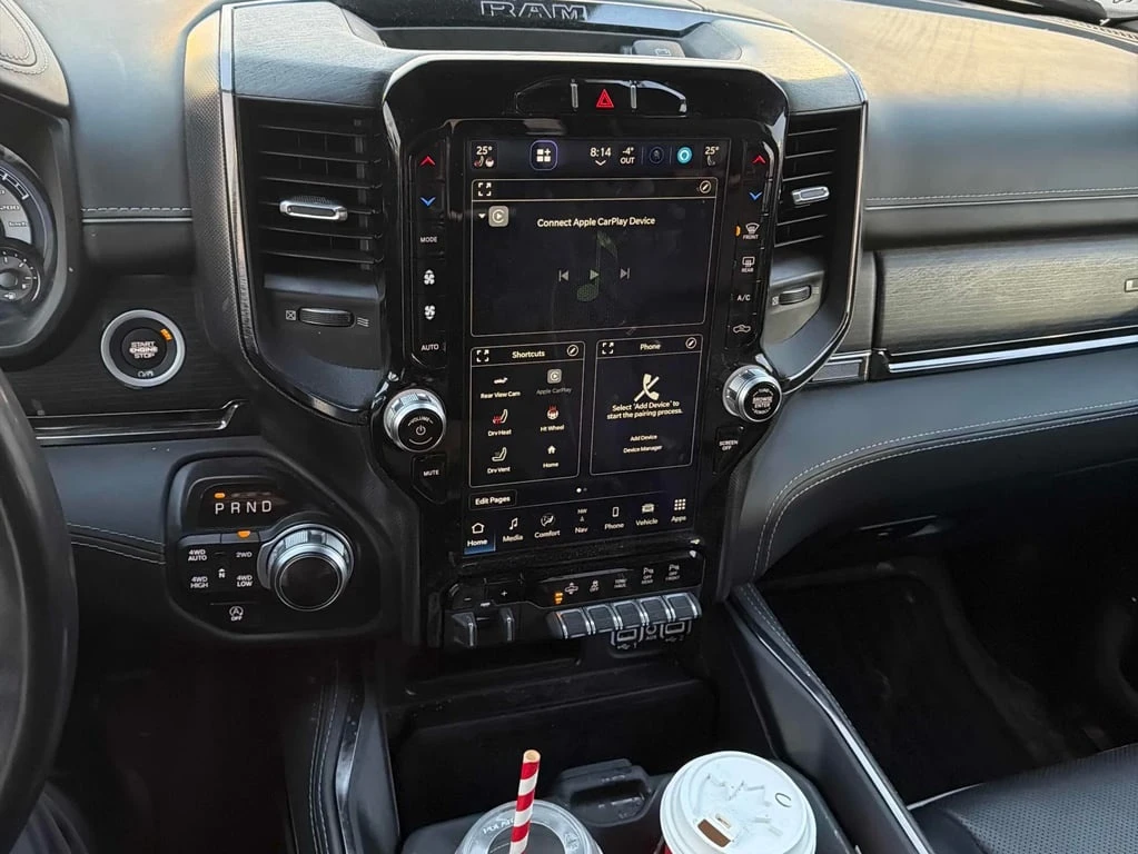 Dodge RAM 1500  Limited /360/ПОДГРЕВ/ОБДУХВАНЕ/ВЪЗДУХ/DIS/PANO - изображение 9