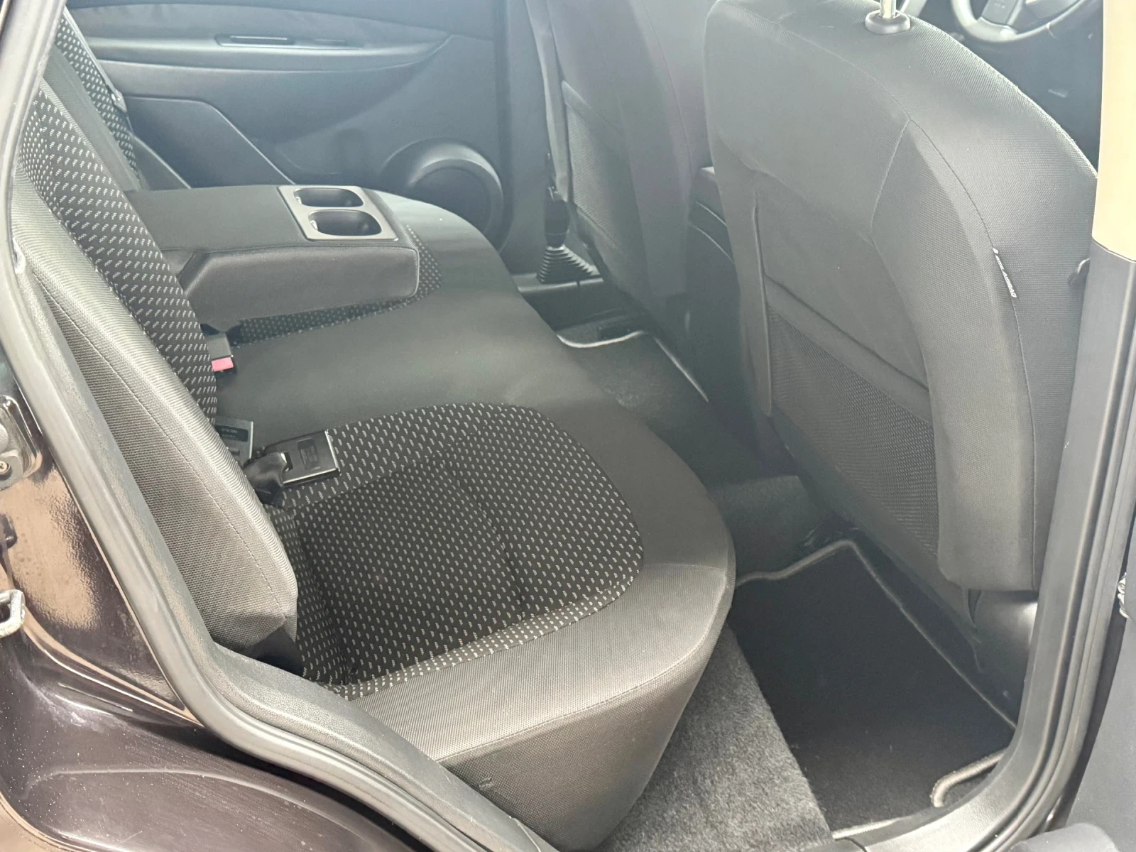 Nissan Qashqai 1.5-DCI , снимка 11 - Автомобили и джипове - 54168193