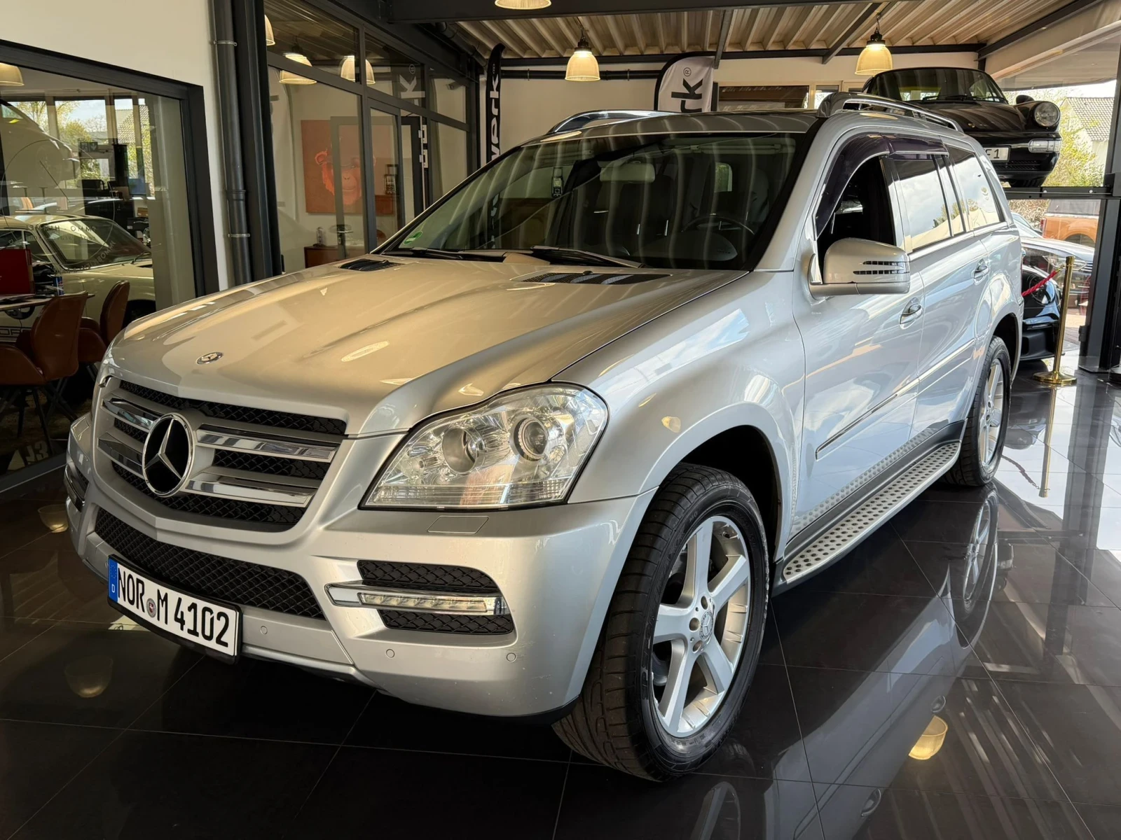 Mercedes-Benz GL 500 7-местен