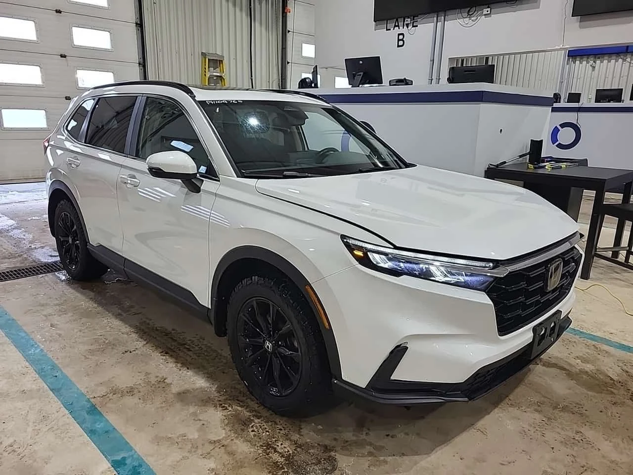 Honda Cr-v SPORT| PANO| ПОДГРЕВИ| CARFAX, снимка 2 - Автомобили и джипове - 54412482