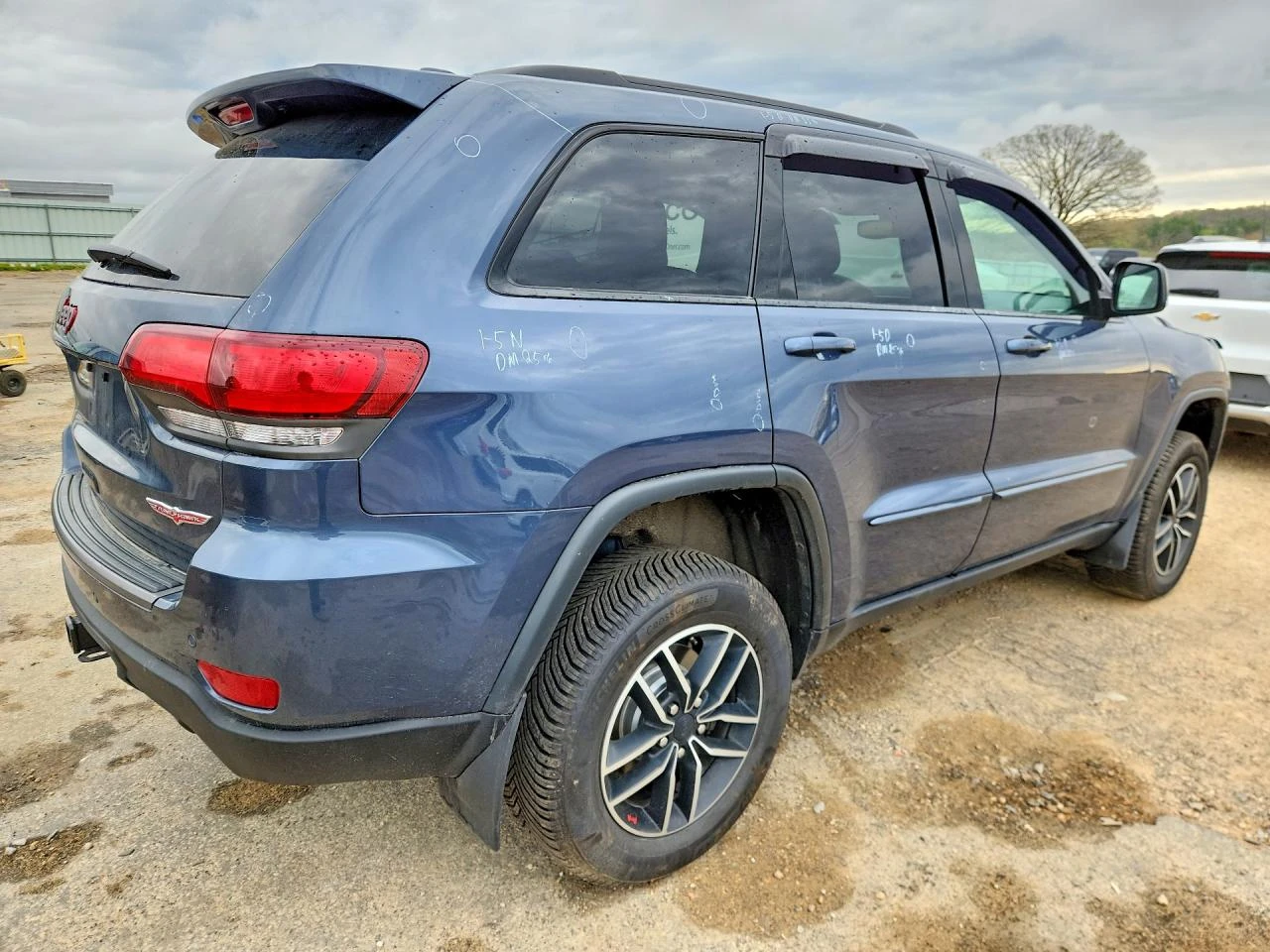 Jeep Grand cherokee 3.6l Trailhawk, снимка 3 - Автомобили и джипове - 54416399