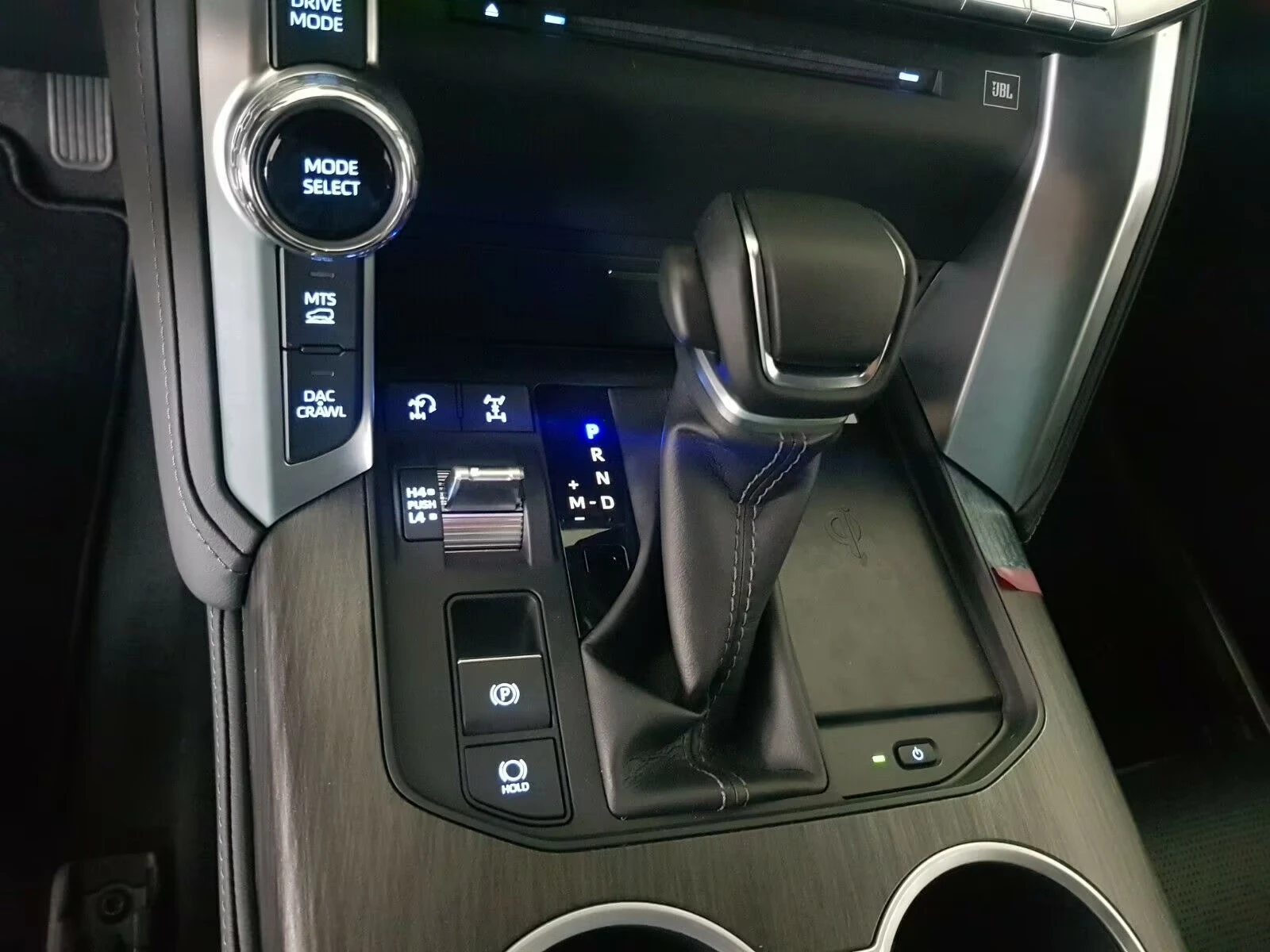 Toyota Land cruiser LC300/415HP/ANNIVERSARY/HUD/360/MEMO/294q | Mobile.bg � ����������� 10
