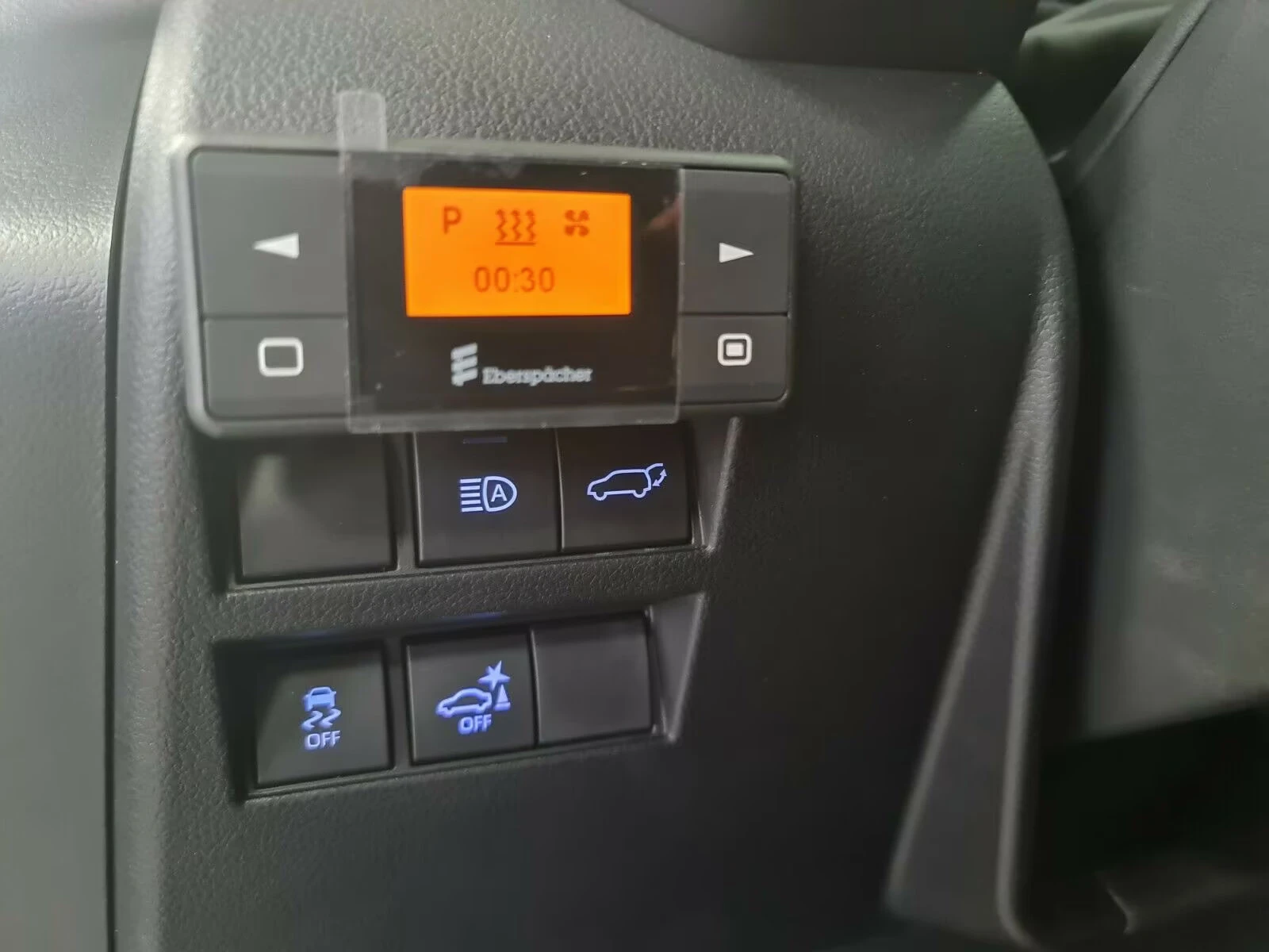 Toyota Land cruiser LC300/415HP/ANNIVERSARY/HUD/360/MEMO/294q | Mobile.bg � ����������� 12