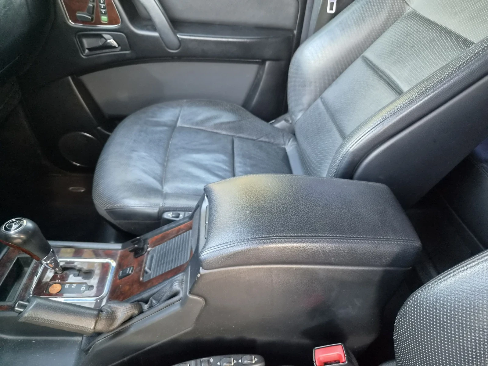 Mercedes-Benz G 350 G 350 BLUETEC, снимка 16 - Автомобили и джипове - 56093869
