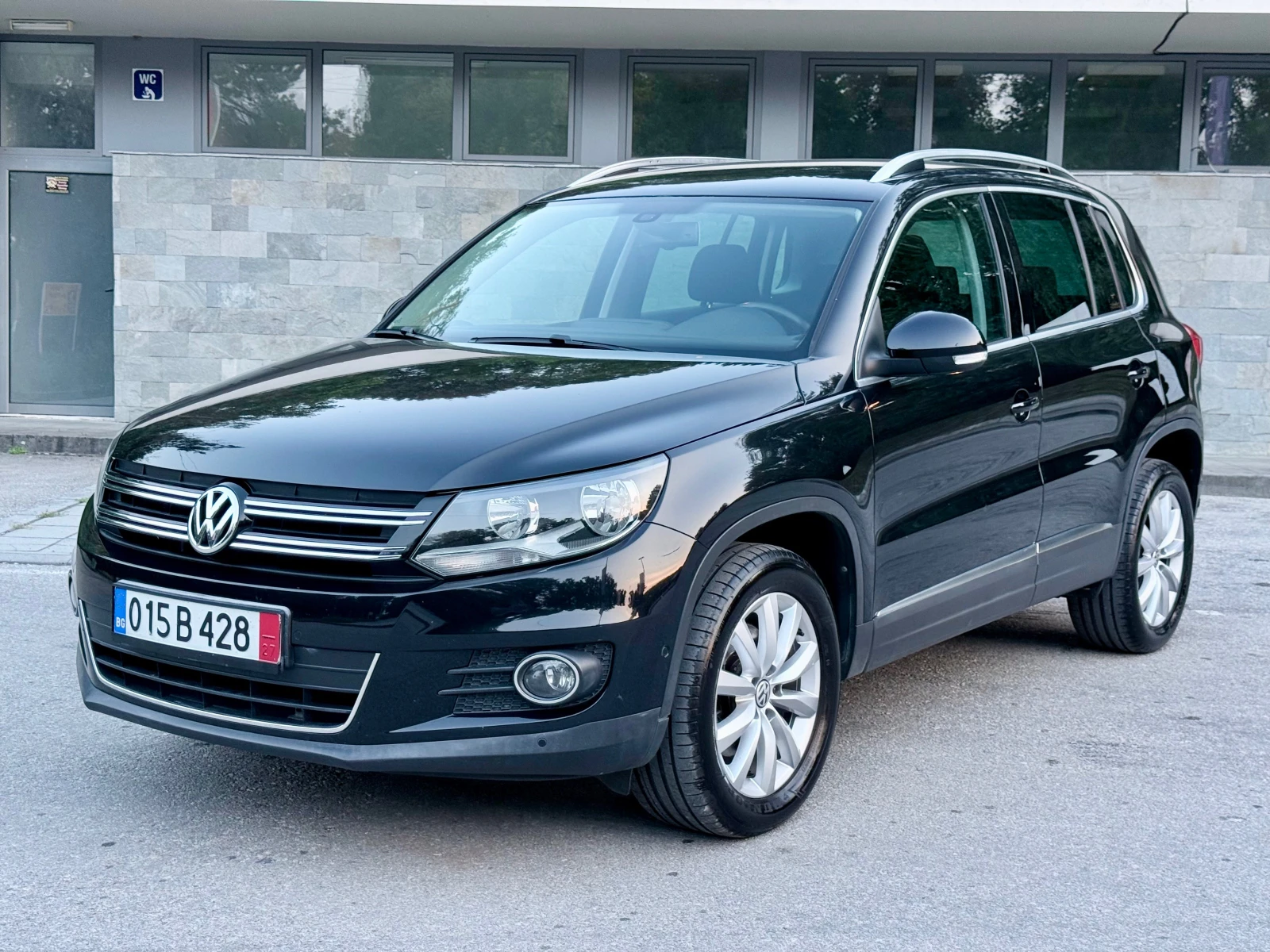 VW Tiguan 2.0TDI* HighLine* BlueMotion* Facelift* Navi* Euro
