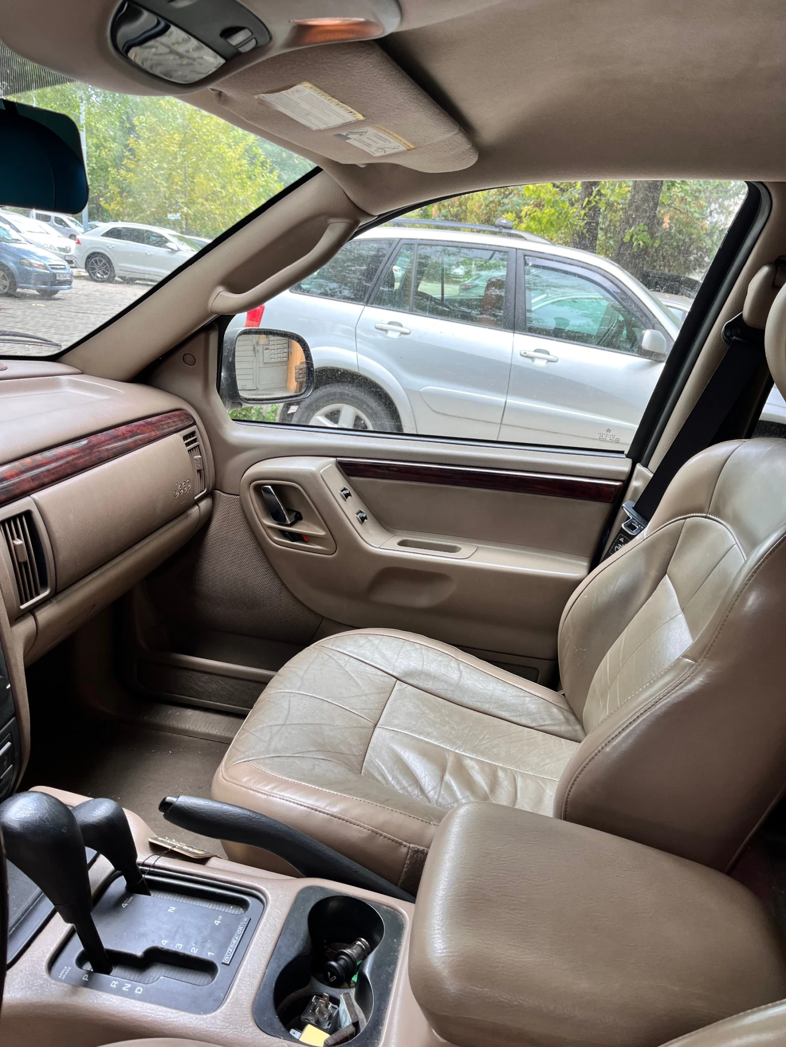Jeep Grand cherokee 2.7 CRD, снимка 13 - Автомобили и джипове - 56202575