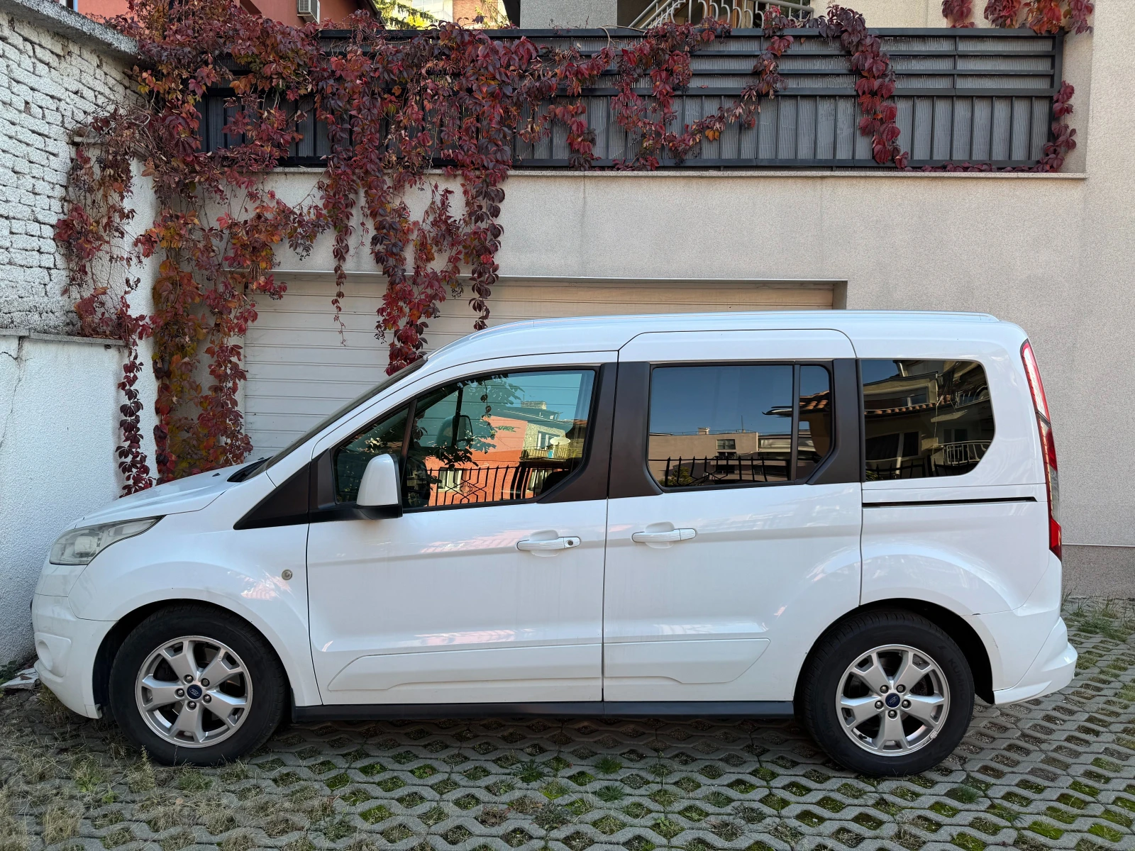 Ford Tourneo connect - изображение 2