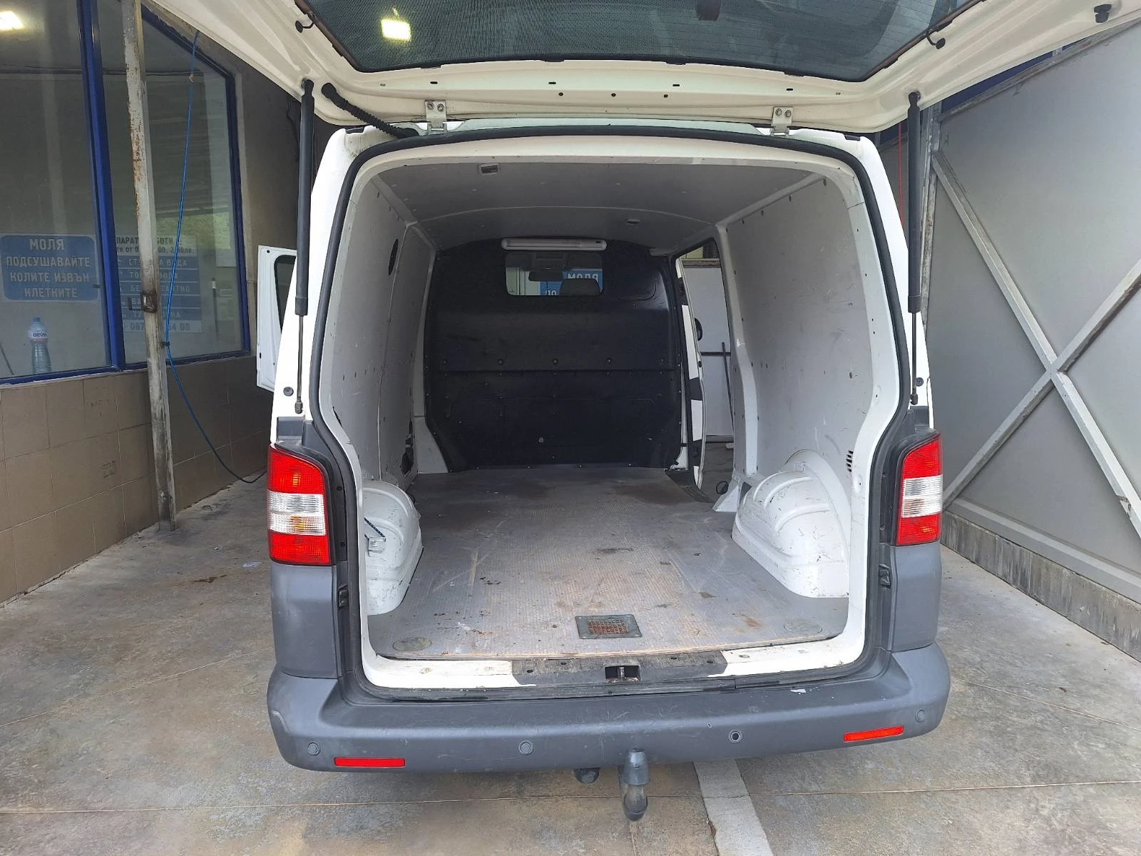 VW Transporter Т5 2.0 куб., 102 к.с. - изображение 6
