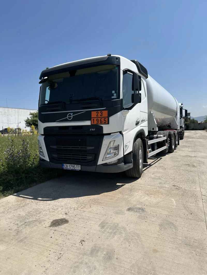 Volvo Fm цистерна, снимка 3 - Камиони - 51069749
