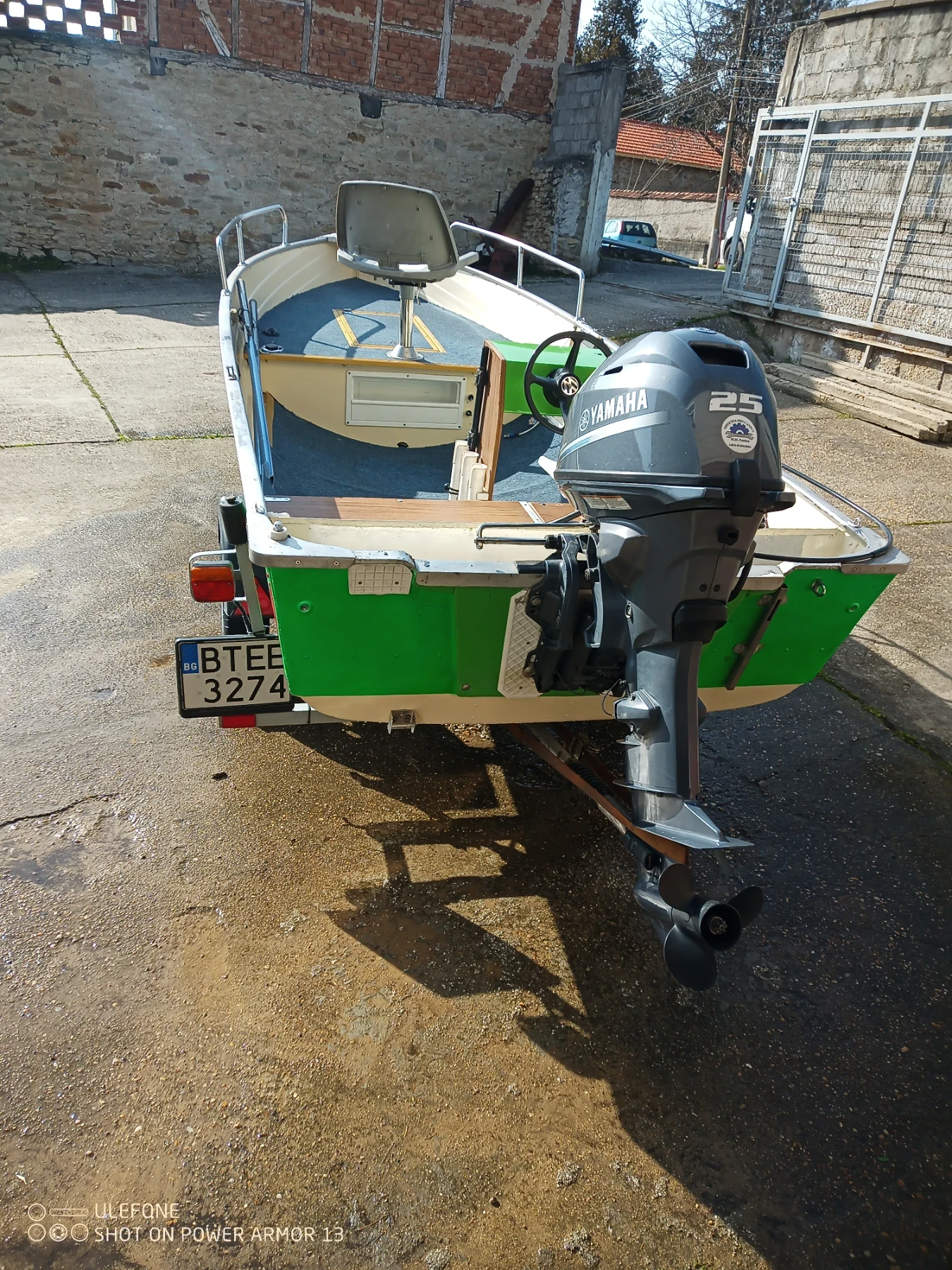 Лодка Ally Canadian, снимка 7 - Воден транспорт - 53748656