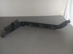 Водач държач задна броня десен Фолксваген Бора (Голф 4) седан