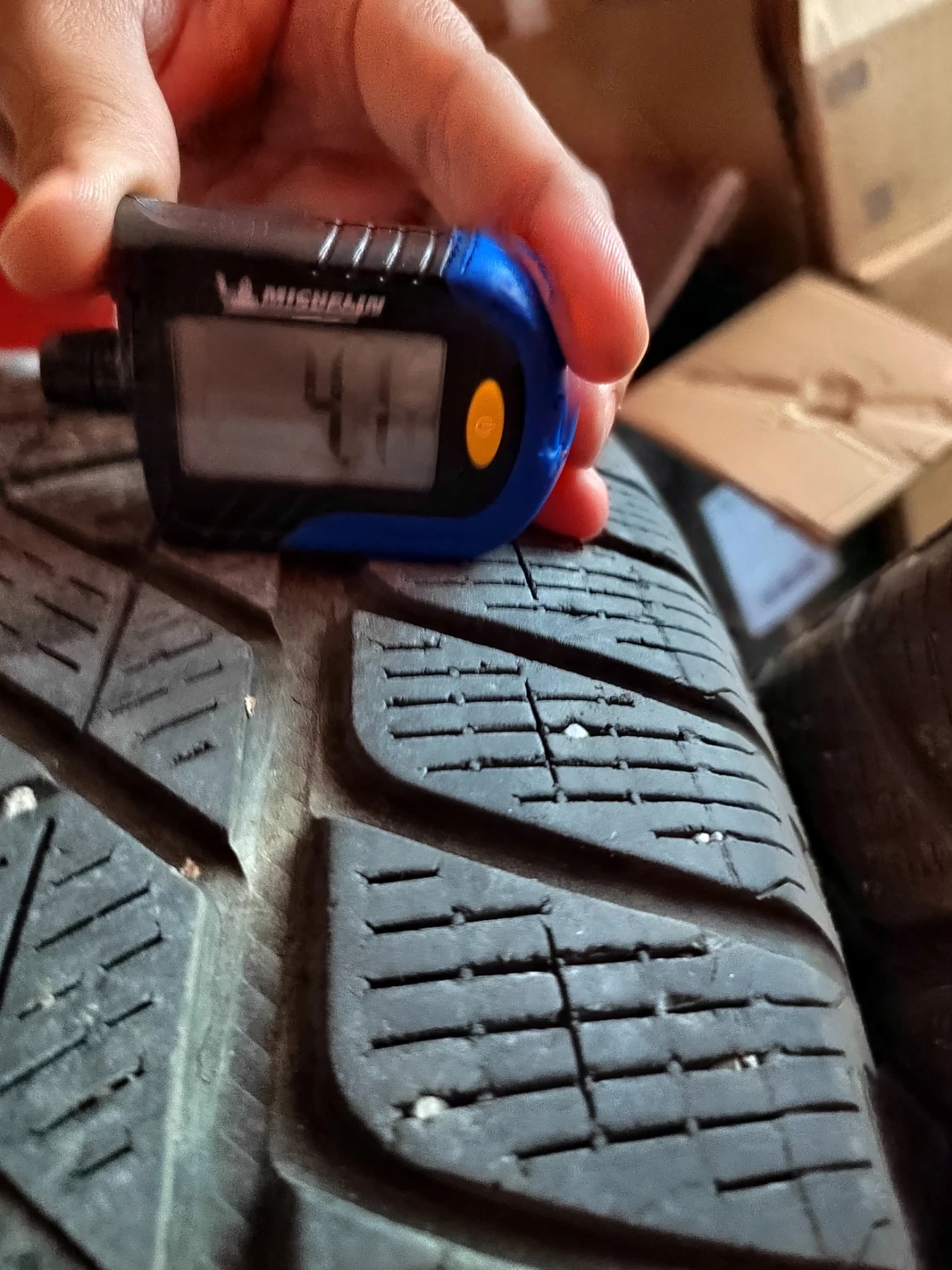  235/55R19 | Mobile.bg   2