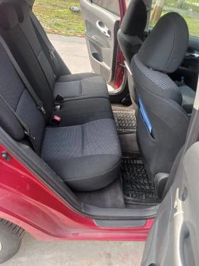 Toyota Auris, снимка 8