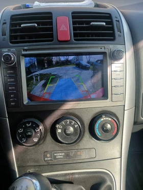 Toyota Auris, снимка 13