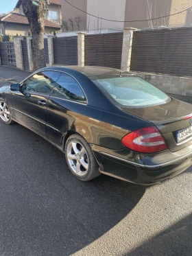     Mercedes-Benz CLK 500  