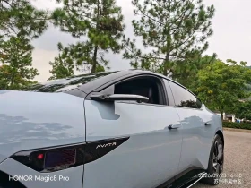 Avatr 12 Triple Laser AWD Performance Edition | Auto.bg — изображение 7
