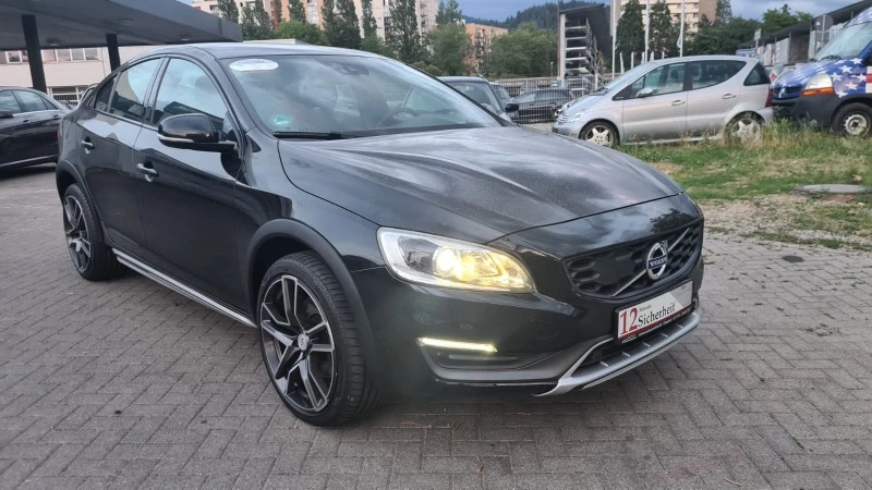 Volvo S60 Cross Coutry AWD, снимка 2 - Автомобили и джипове - 47606578