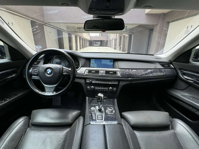 BMW 750 Individual, снимка 8 - Автомобили и джипове - 47740081