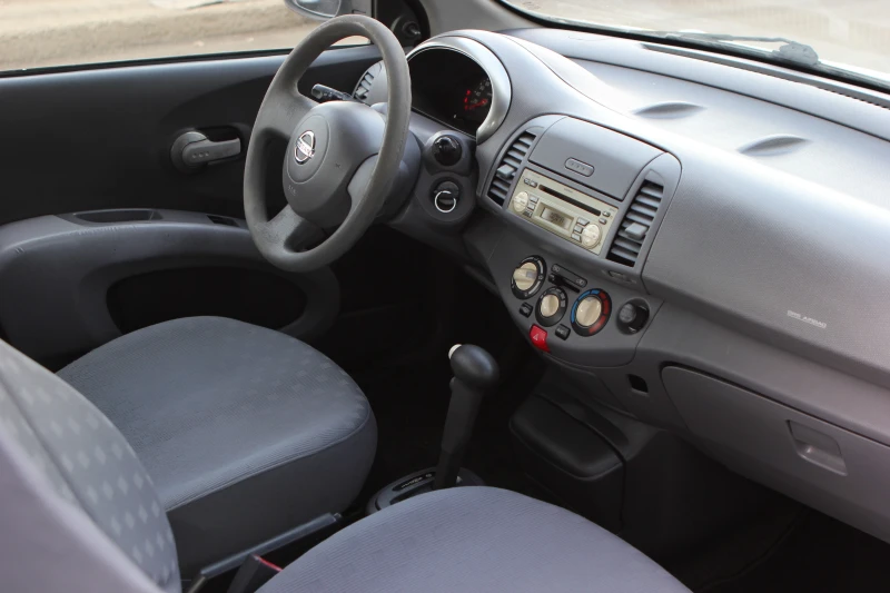 Nissan Micra 1.2-Automаtic, снимка 7 - Автомобили и джипове - 48889013