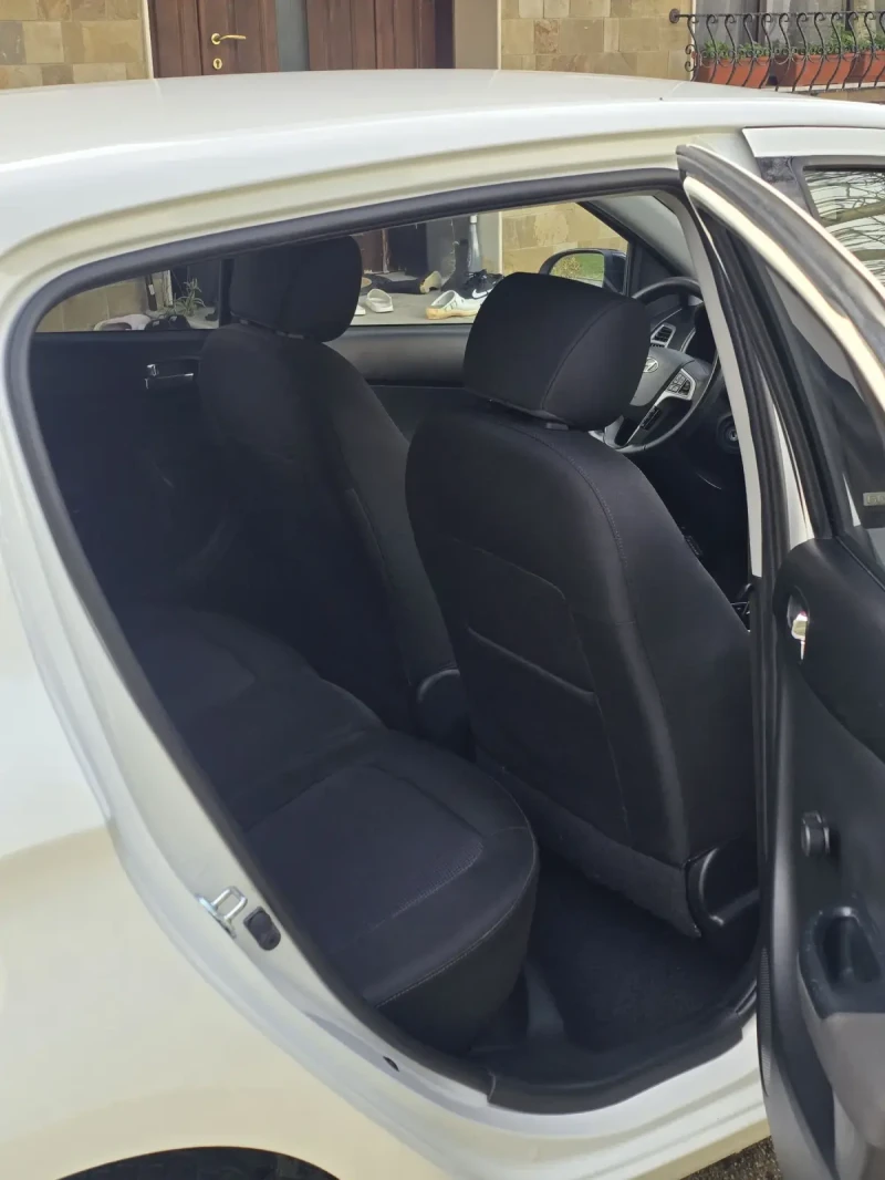 Hyundai I20 1.4 , снимка 12 - Автомобили и джипове - 49909051