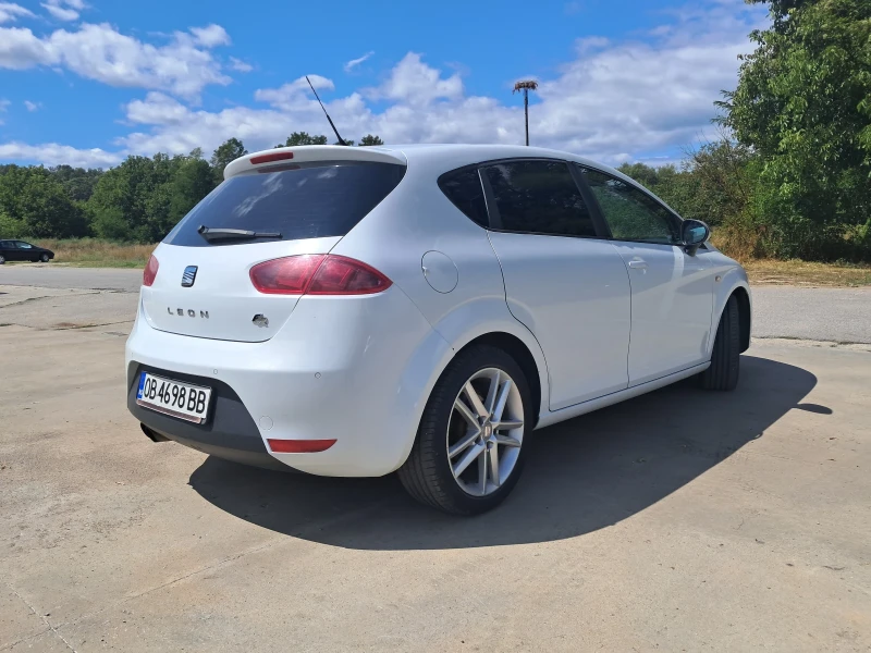Seat Leon FR 2.0T , снимка 3 - Автомобили и джипове - 52851783