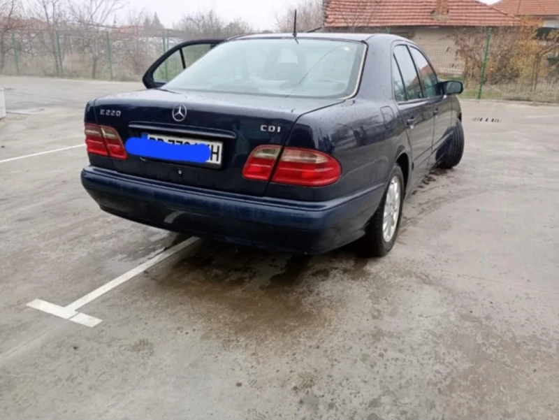 Mercedes-Benz E 200 2.2, снимка 6 - Автомобили и джипове - 52165872