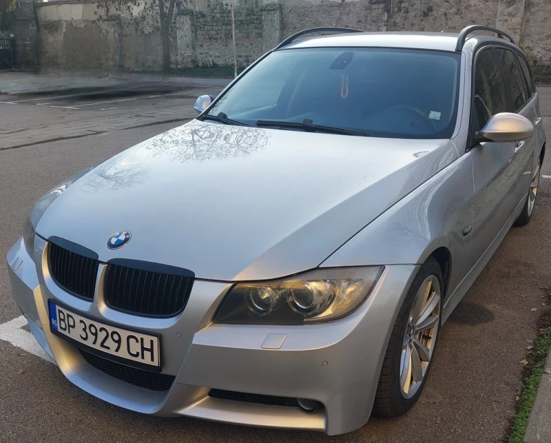 BMW 330 325ix 3.0, снимка 2 - Автомобили и джипове - 52656726