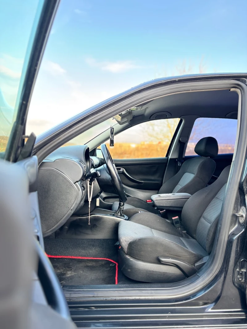 Seat Leon, снимка 6 - Автомобили и джипове - 52872302