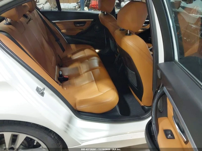 BMW 340 * XDRIVE * CARFAX * БЕЗ ПЪРВОНАЧАЛНА ВНОСКА, снимка 8 - Автомобили и джипове - 52888408