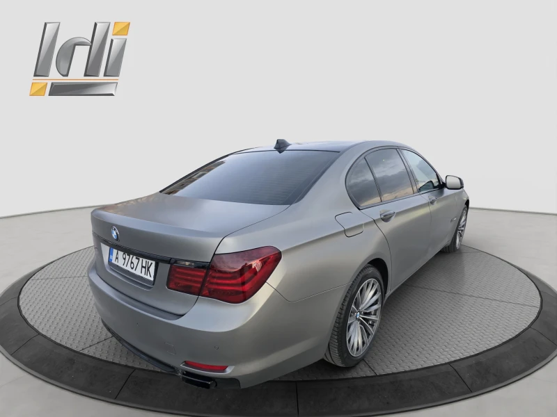 BMW 750 X Drive/HuD/Обдухване/PDC/Шибедах/Lane Assist, снимка 6 - Автомобили и джипове - 53042461